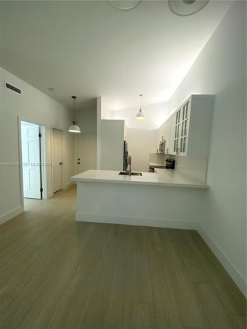 4700 NW 102nd Ave 204-23, Doral, FL 33178