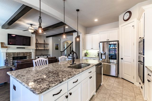 1305 Chisholm Trail Court, Midlothian, TX 76065