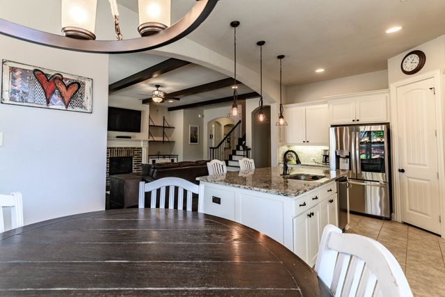 1305 Chisholm Trail Court, Midlothian, TX 76065