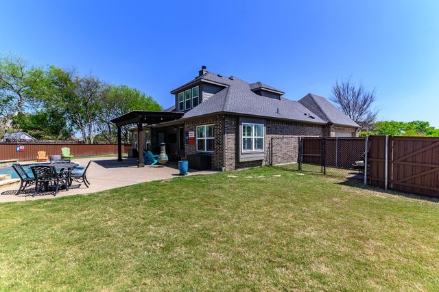1305 Chisholm Trail Court, Midlothian, TX 76065