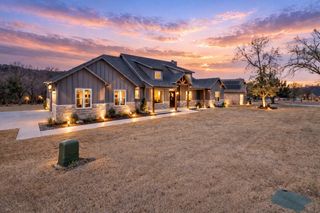 105 Bonita Drive, Springtown, TX 76082