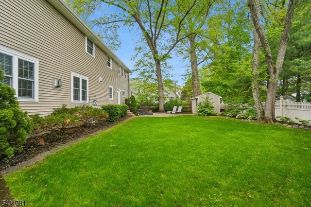65 Coddington Dr, New Providence Boro, NJ 07974