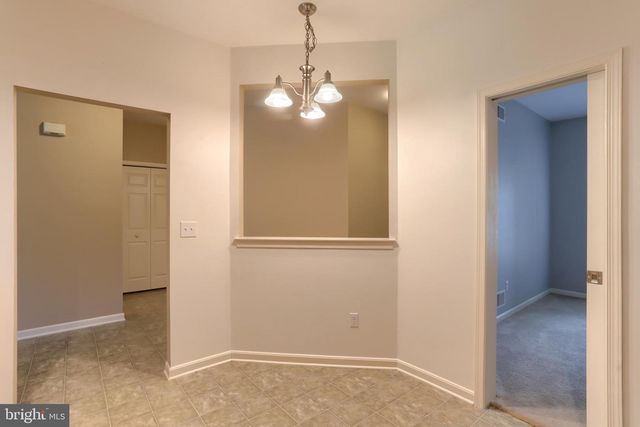 731 CREEKSIDE DR, Hummelstown, PA 17036