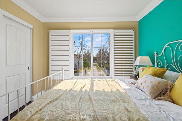 82 Winslow, Irvine, CA 92620