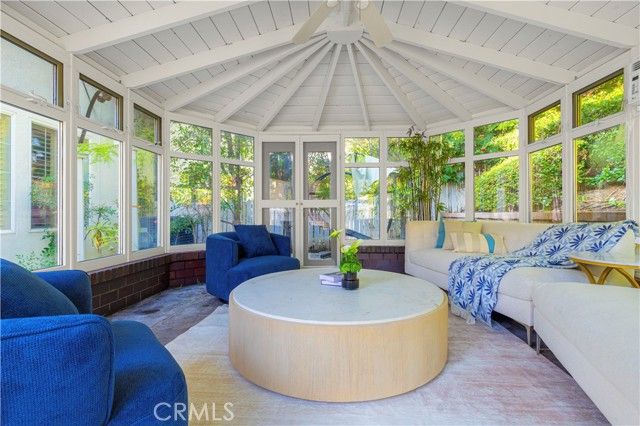 82 Winslow, Irvine, CA 92620