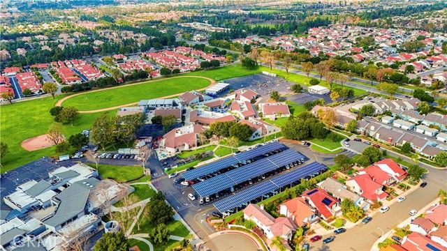 82 Winslow, Irvine, CA 92620