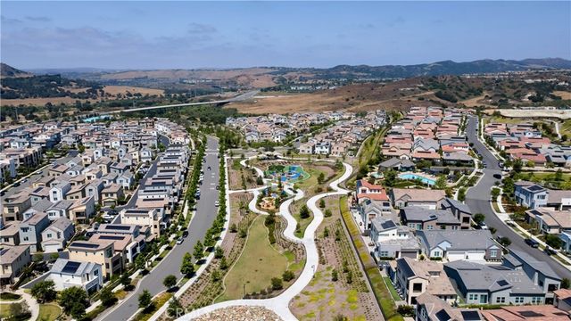 510 Bluegrass Way, Rancho Mission Viejo, CA 92694