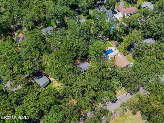 3 Cypress Avenue, Jackson, NJ 08527