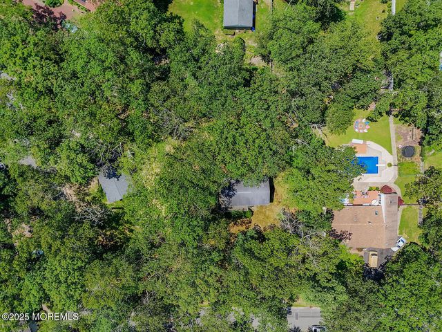 3 Cypress Avenue, Jackson, NJ 08527