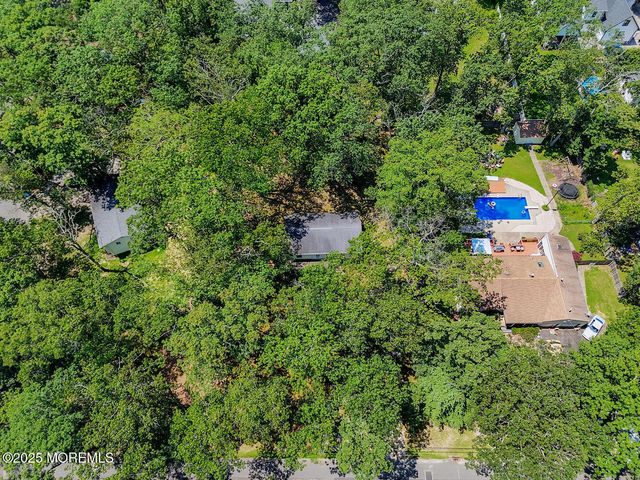 3 Cypress Avenue, Jackson, NJ 08527