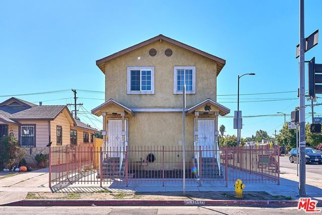 10800 S San Pedro Street, Los Angeles, CA 90061