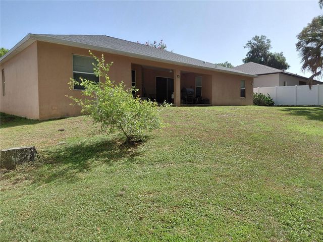 2716 NE 24TH PLACE, Ocala, FL 34470