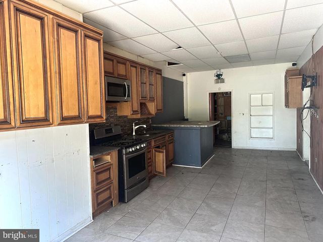 2442 S BLACK HORSE PIKE, Williamstown, NJ 08094