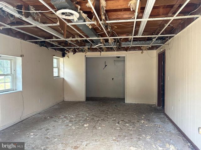 2442 S BLACK HORSE PIKE, Williamstown, NJ 08094