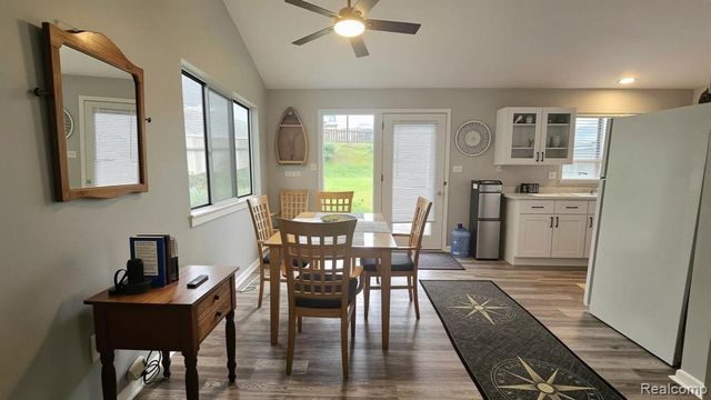 4165 Highcrest Drive, Brighton, MI 48116