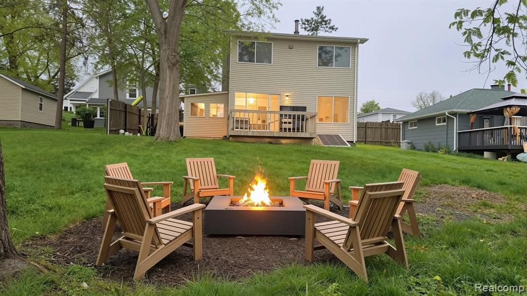 4165 Highcrest Drive, Brighton, MI 48116