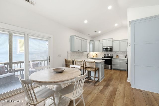 113 NE 54th Street, Oak Island, NC 28465