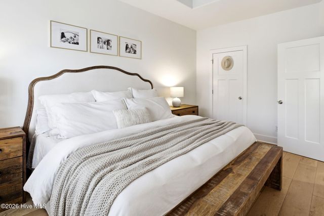 113 NE 54th Street, Oak Island, NC 28465