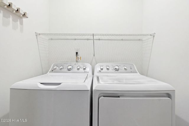 113 NE 54th Street, Oak Island, NC 28465