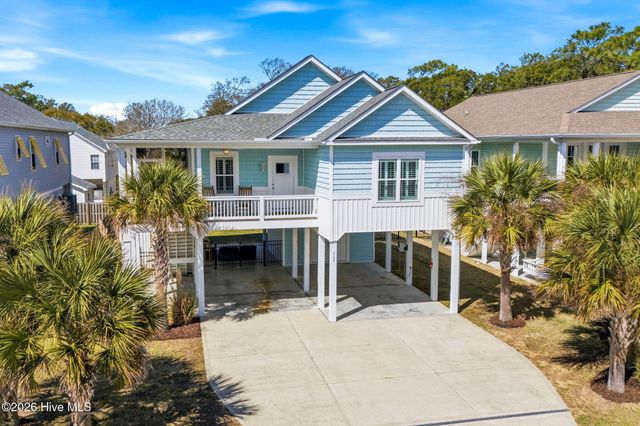 113 NE 54th Street, Oak Island, NC 28465