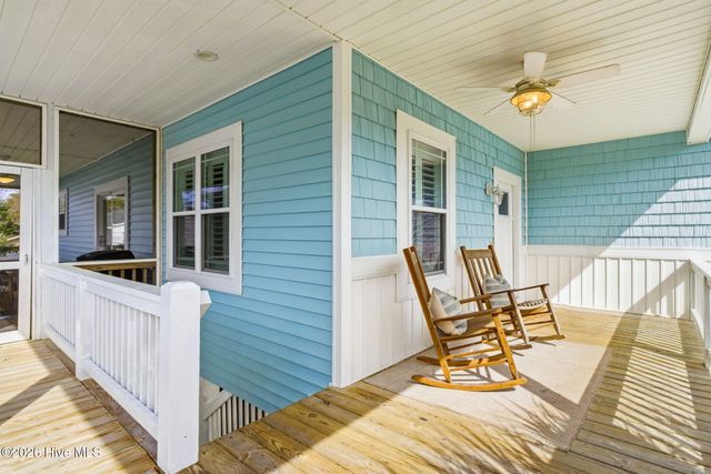 113 NE 54th Street, Oak Island, NC 28465
