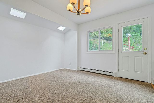 5 Seward Court, Montrose, NY 10548