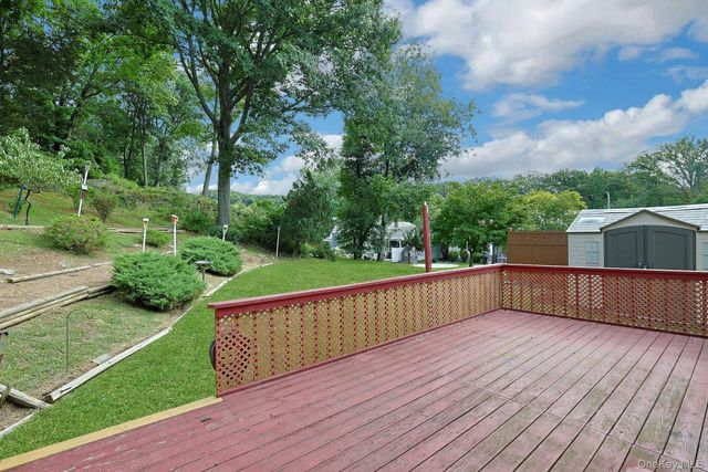 5 Seward Court, Montrose, NY 10548