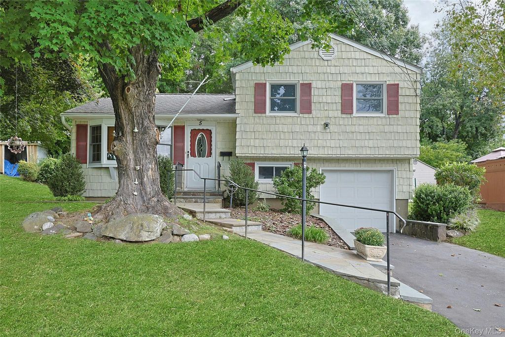 5 Seward Court, Montrose, NY 10548 — exterior