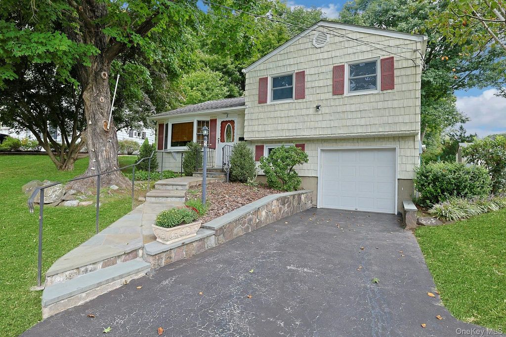 5 Seward Court, Montrose, NY 10548 — photo 4