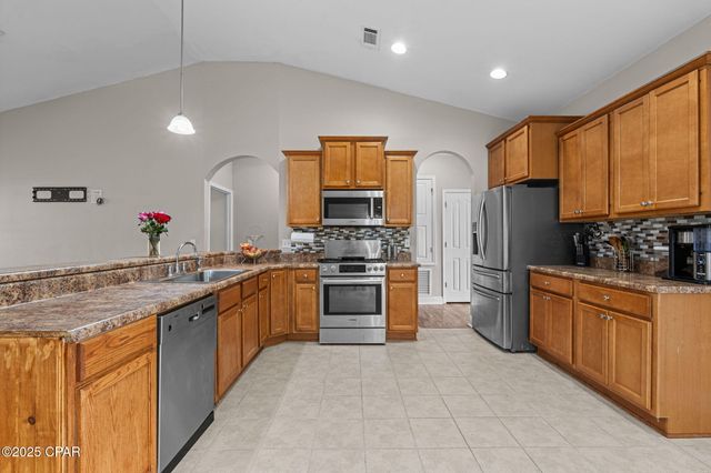 497 Symphony Way, Freeport, FL 32439