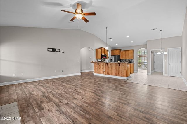 497 Symphony Way, Freeport, FL 32439