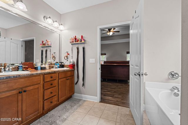 497 Symphony Way, Freeport, FL 32439