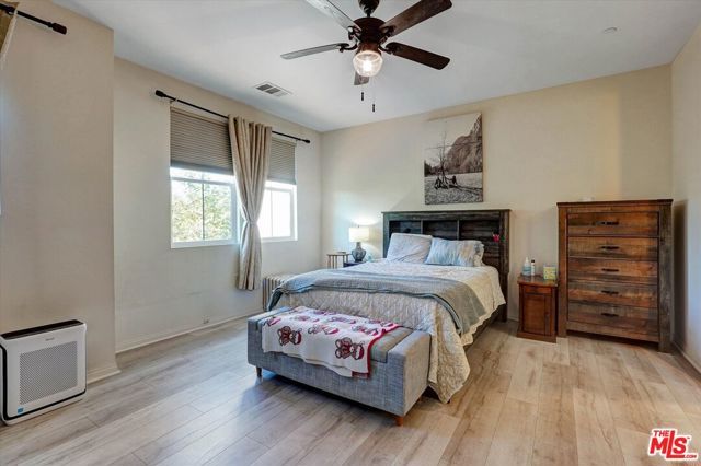 2431 Birchknoll Court 2, Simi Valley, CA 93063