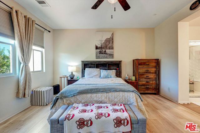 2431 Birchknoll Court 2, Simi Valley, CA 93063