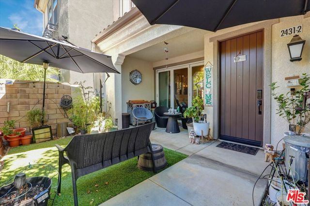 2431 Birchknoll Court 2, Simi Valley, CA 93063