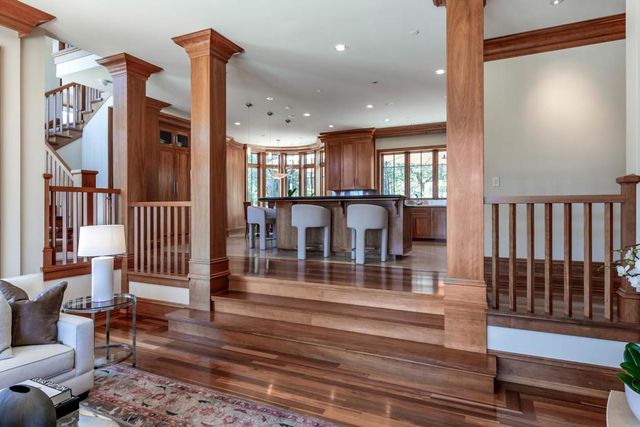 1 Redberry, Portola Valley, CA 94028