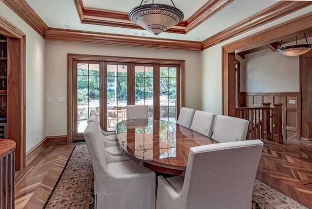 1 Redberry, Portola Valley, CA 94028