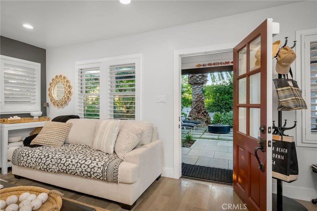 469 Oak, Laguna Beach, CA 92651 — photo 4