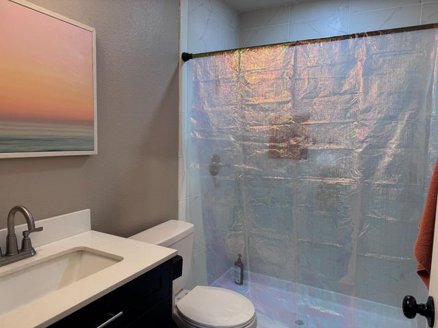 250 Davis St, Turlock, CA 95380