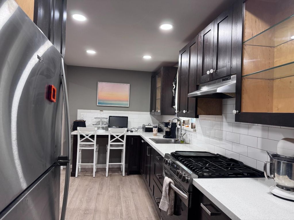 250 Davis St, Turlock, CA 95380