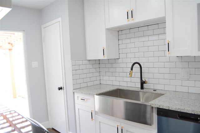 10260 Bridgeland Lane, Houston, TX 77041