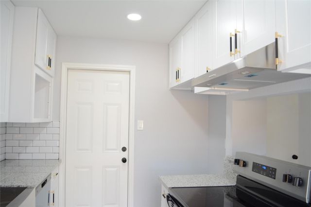 10260 Bridgeland Lane, Houston, TX 77041