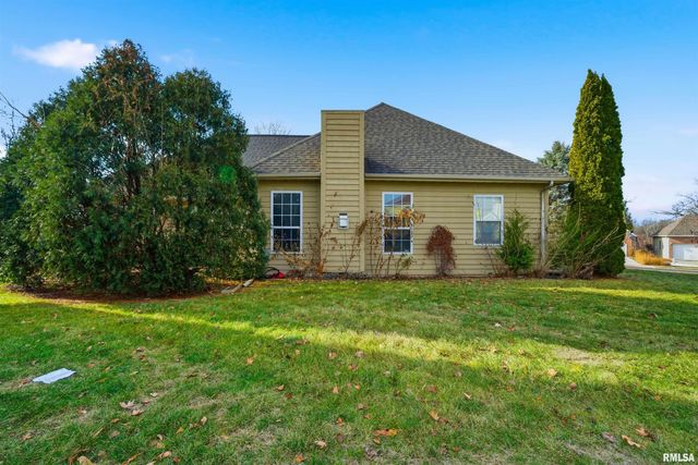 5306 N ASHFORD Drive, Peoria, IL 61615