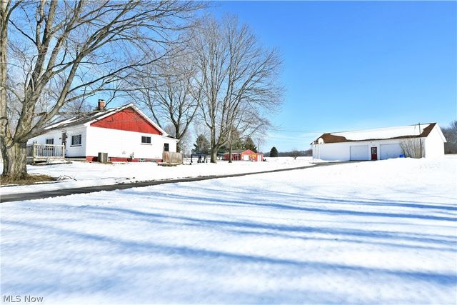 3682 Ridge Road, Cortland, OH 44410