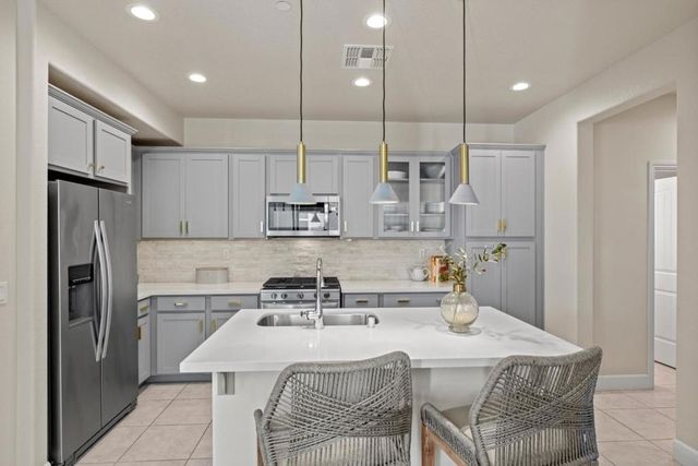 21572 Ord Ave., Marina, CA 93933