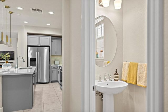 21572 Ord Ave., Marina, CA 93933