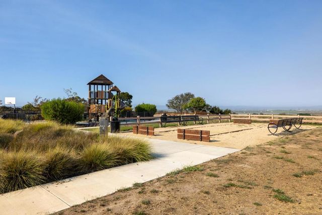 21572 Ord Ave., Marina, CA 93933