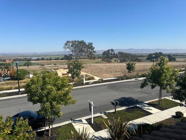 21572 Ord Ave., Marina, CA 93933