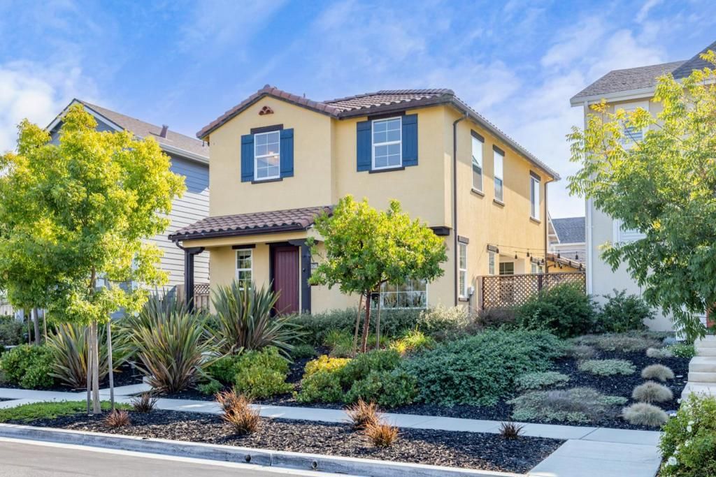 21572 Ord Ave., Marina, CA 93933