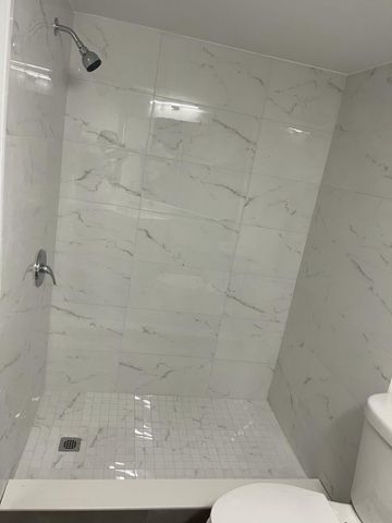 9640 NW 2 Street 208, Pembroke Pines, FL 33024